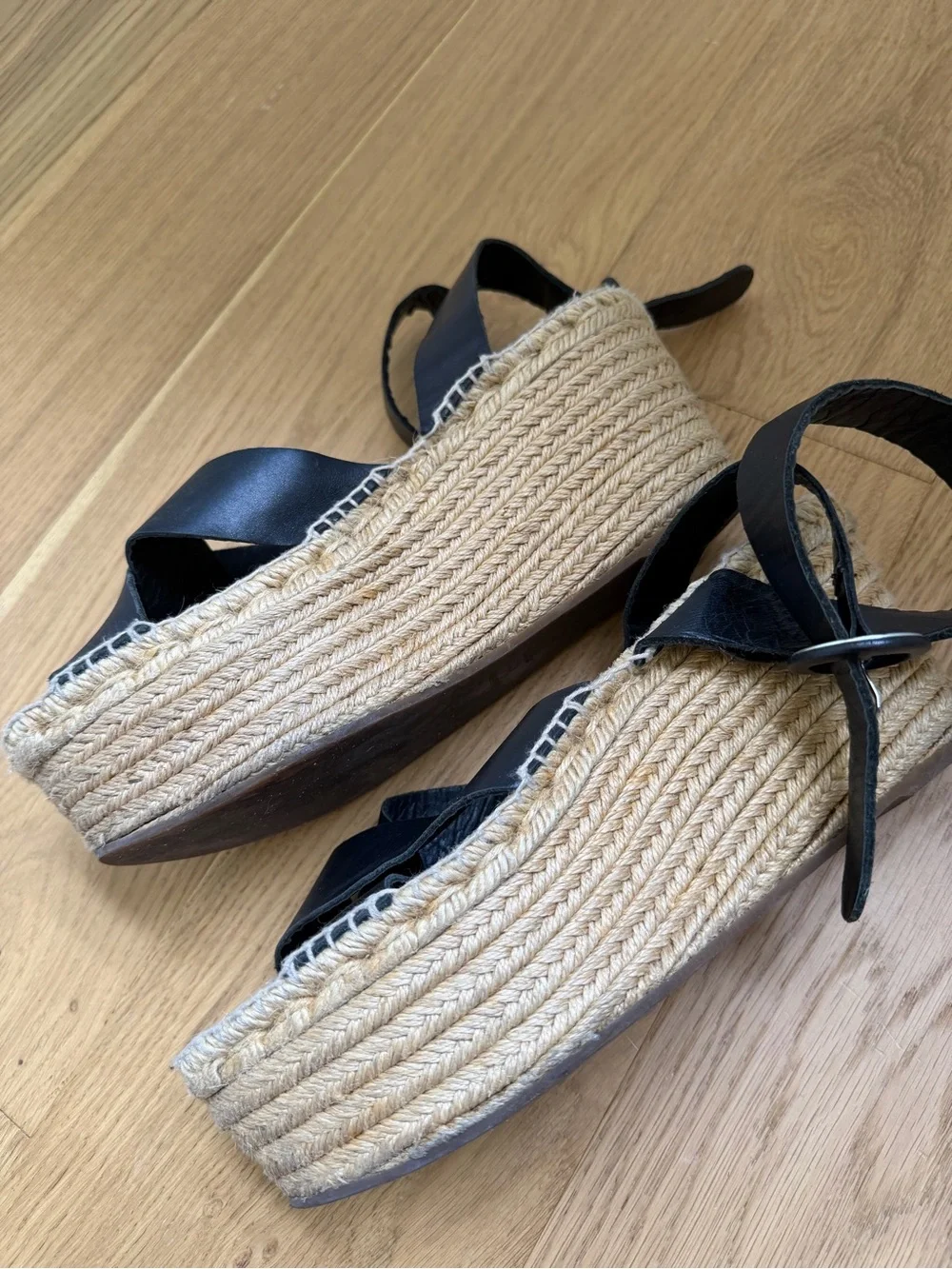 Uterque Black Leather Cross-Strap Espadrille Wedges with Ankle Wrap